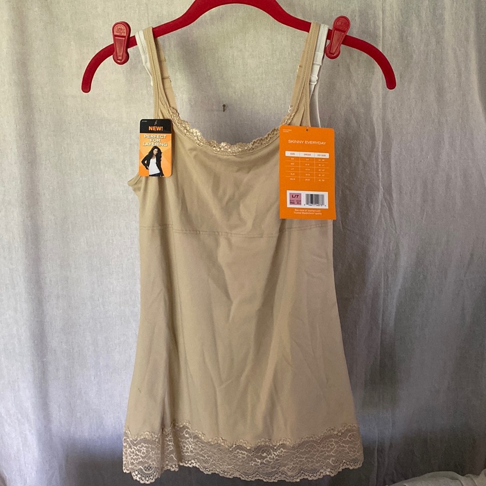 2 Pretty Compression Camis